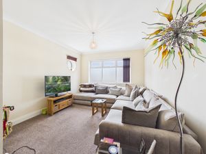 LOUNGE AREA- click for photo gallery